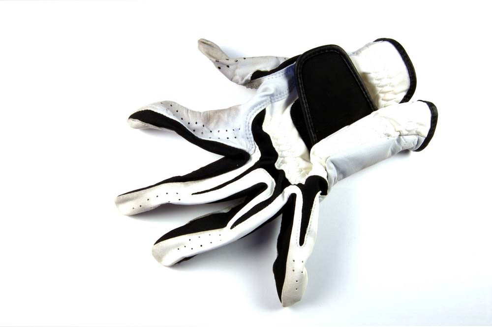 When should I change my golf glove?